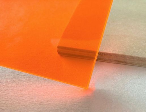 Купить Стекло органическое ТОСП 3 мм в Ярославле.