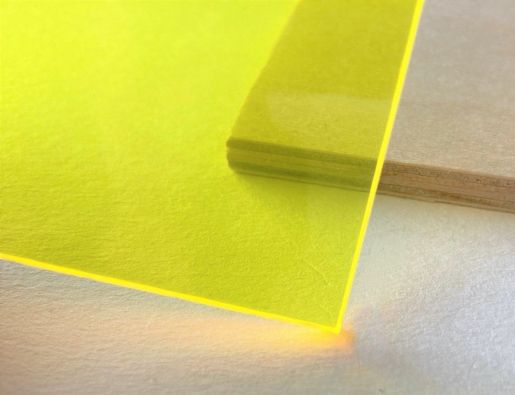 Купить Стекло органическое ТОСП 3 мм в Ярославле.