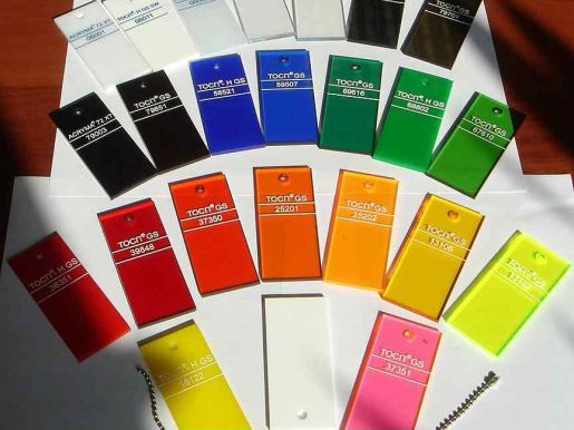 Купить Стекло органическое ТОСП 3 мм в Ярославле.